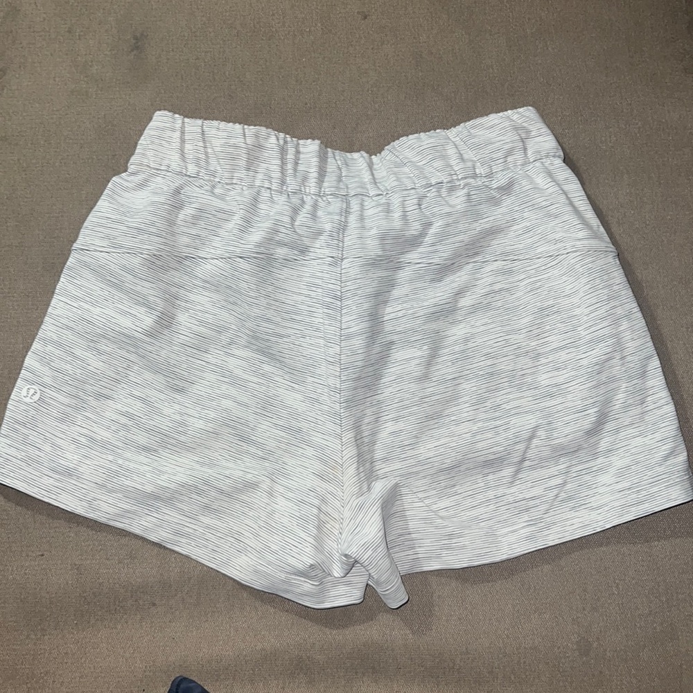 Lululemon linerless shorts
